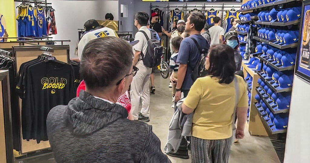Market Street merchants look to Warriors parade for business boost - Vimarsana News
