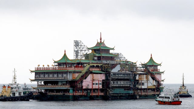 Closed Jumbo Floating Restaurant sails away, in Hong Kong 