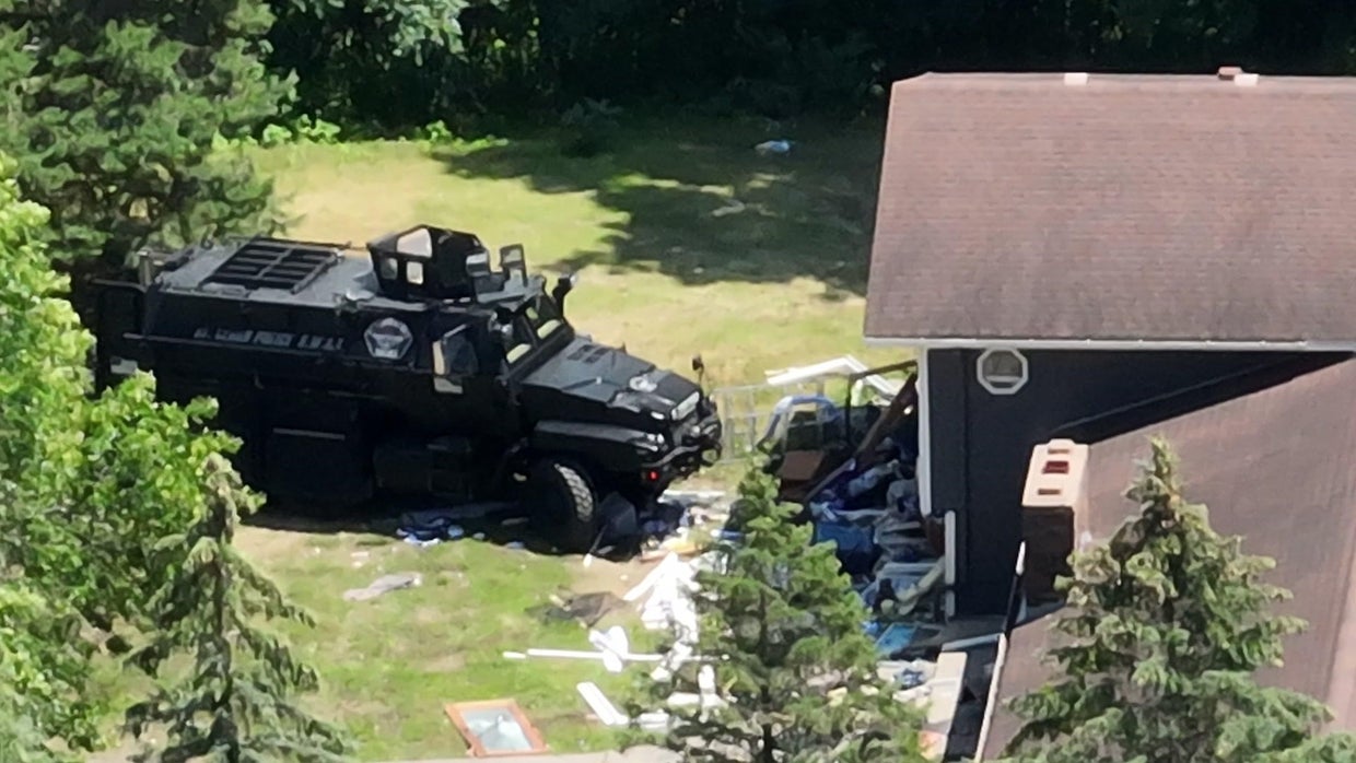 Brandon Gardas charged with attempted murder after daylong standoff in