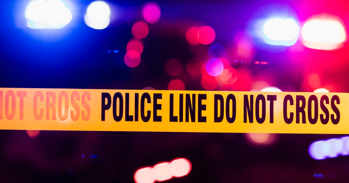 Man killed in Northwest Side traffic crash, police say 