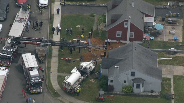 lns-Hamilton-Twp-Trench-Rescue-RAW-Aerials-062322_frame_53048.png 