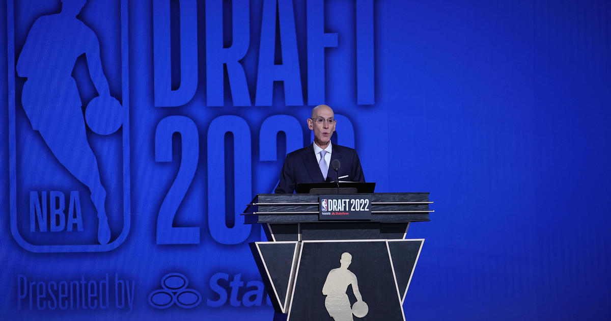 2022 NBA Draft: Miami Heat take forward Nikola Jović with 27th pick