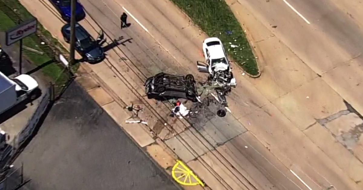 One Dead, Multiple Injured In South Baltimore Crash Involving 5