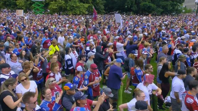 Avs players celebrate with fans during Stanley Cup Championship parade,  rally - CBS Colorado