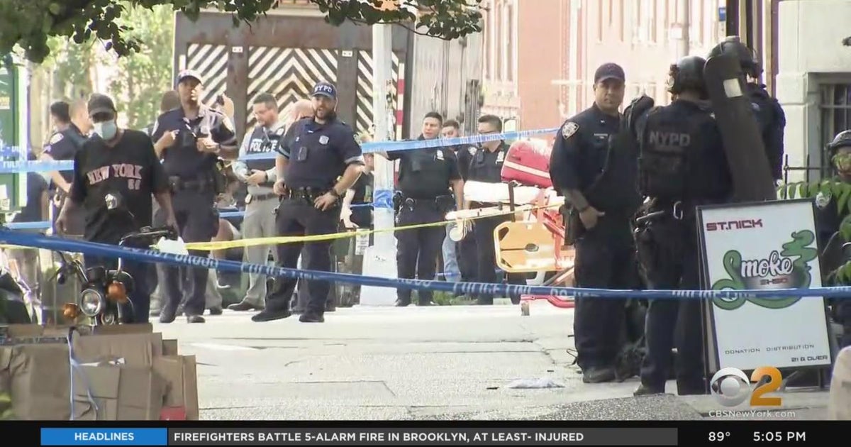Man shot in Harlem at 147th Street and St. Nicholas Avenue - CBS New York
