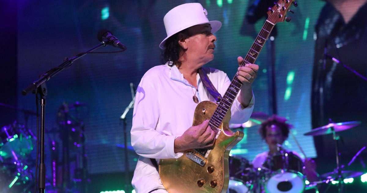 Carlos Santana returning to Pine Knob for concert 1 year after collapsing  on stage