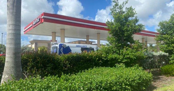 Lauderdale Lakes shooting injures two people