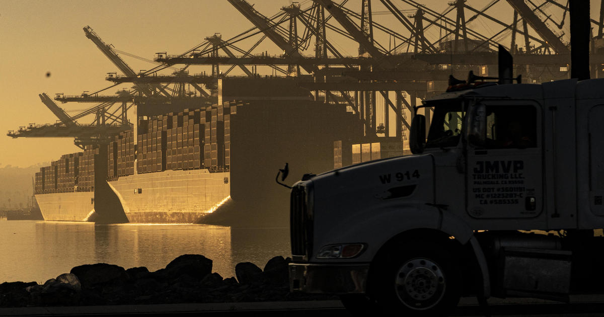 Dockworkers at key U.S. ports threatening strike consumers could feel