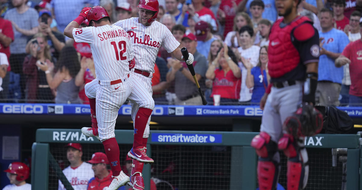 Kyle Schwarber homers twice as Phillies move within two games of a World  Series return - The Boston Globe