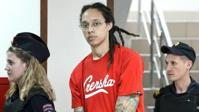 cbsn-fusion-wnba-star-brittney-griner-pleads-guilty-to-drug-charges-in-russia-thumbnail-1111210-640x360.jpg 