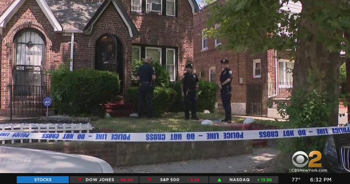 Neighbors react to deadly police-involved shooting in Queens - CBS New York