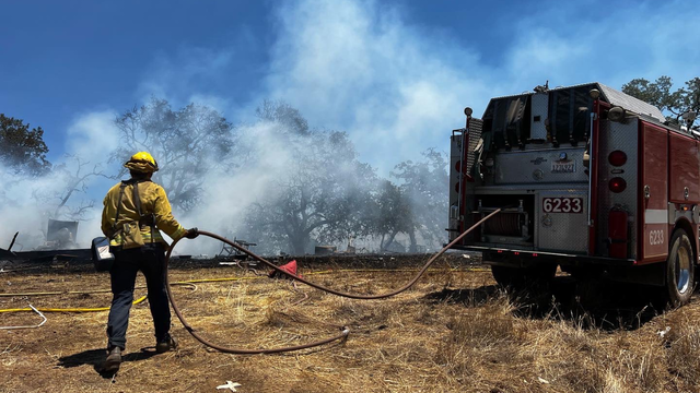 lake-camanche-fire.png 