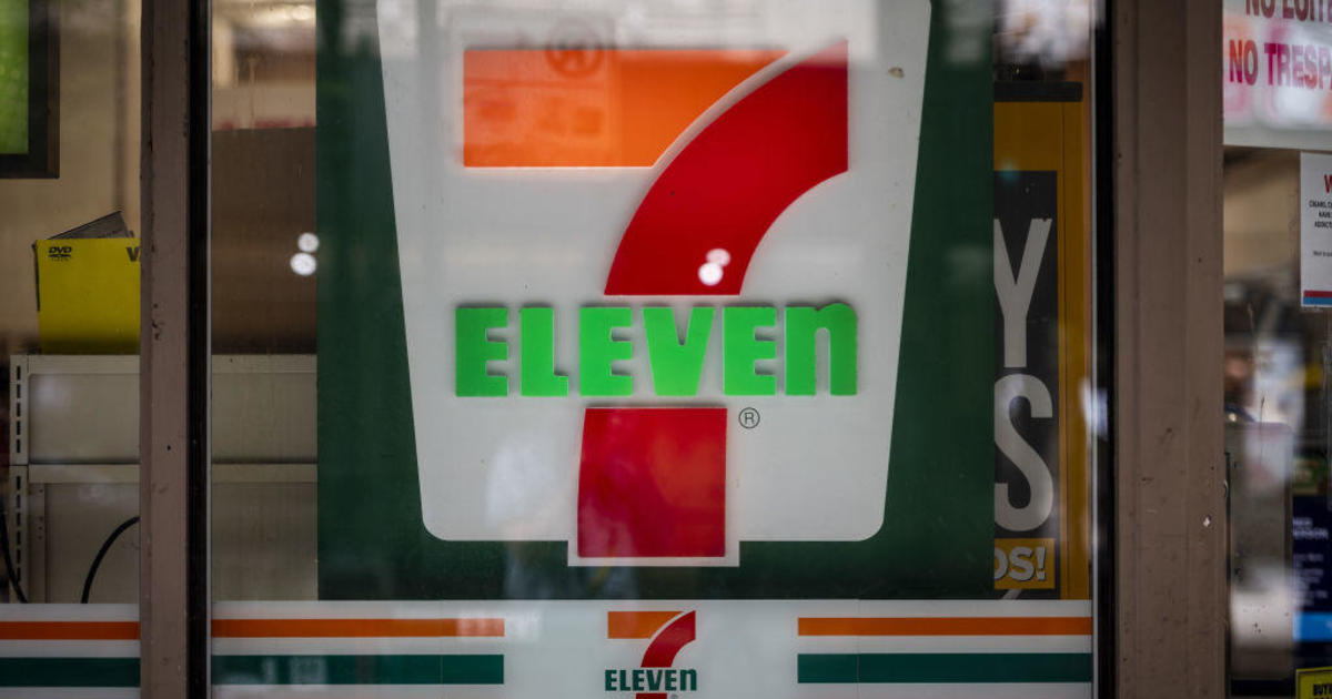 2 dead and 3 wounded in shootings at four 7-Eleven stores in California, police say