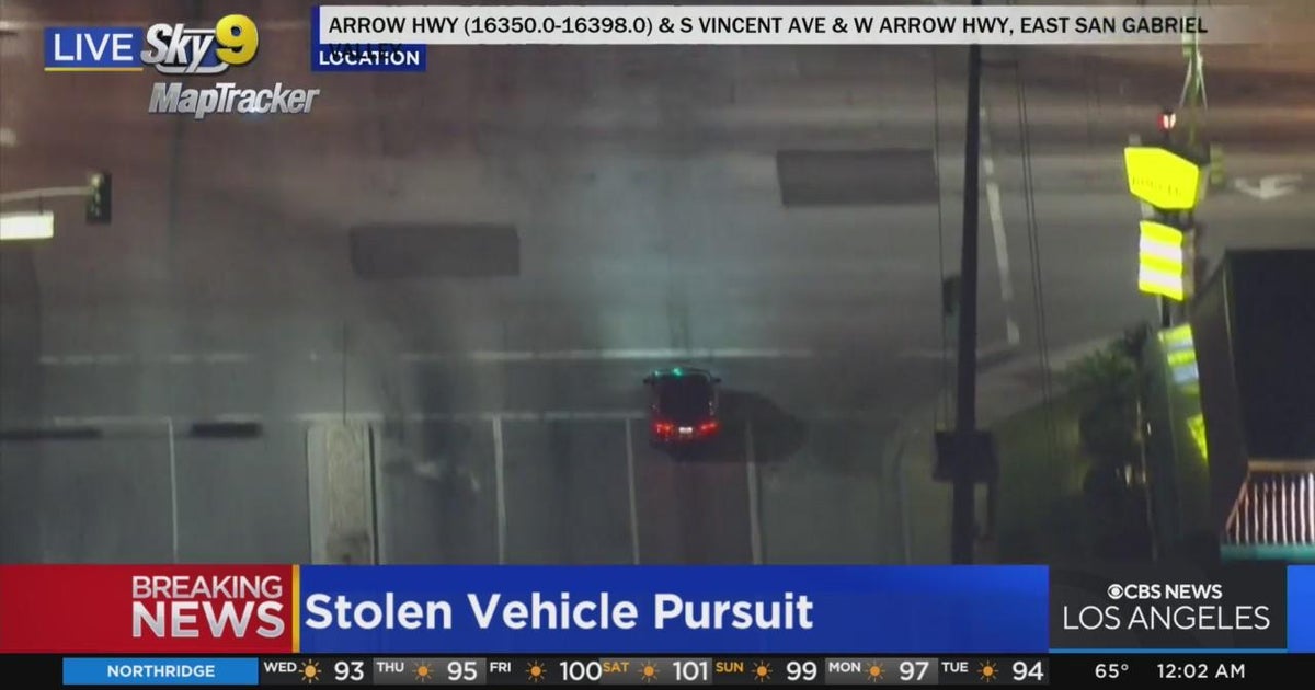 Deputies in pursuit with driver of suspected stolen vehicle - CBS Los ...