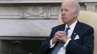 Biden kicks off Middle East trip 