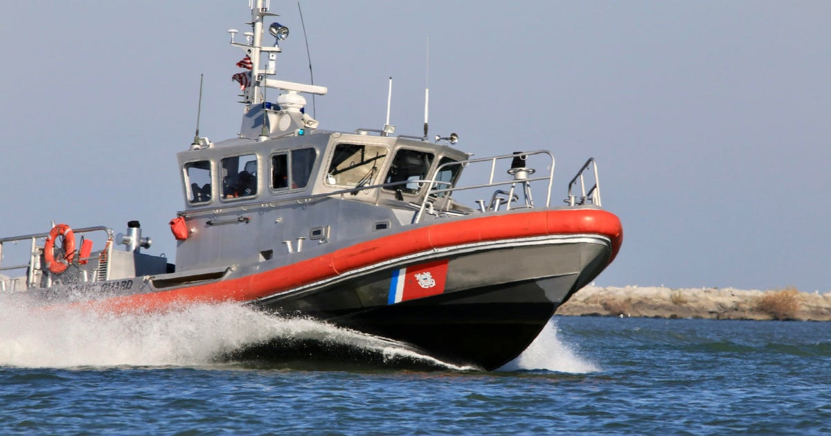 US Coast Guard stops 2 migrant boats off Keys, takes 51 people in custody US Coast Guard stops 2 migrant boats off Keys, takes 51 people in custody
