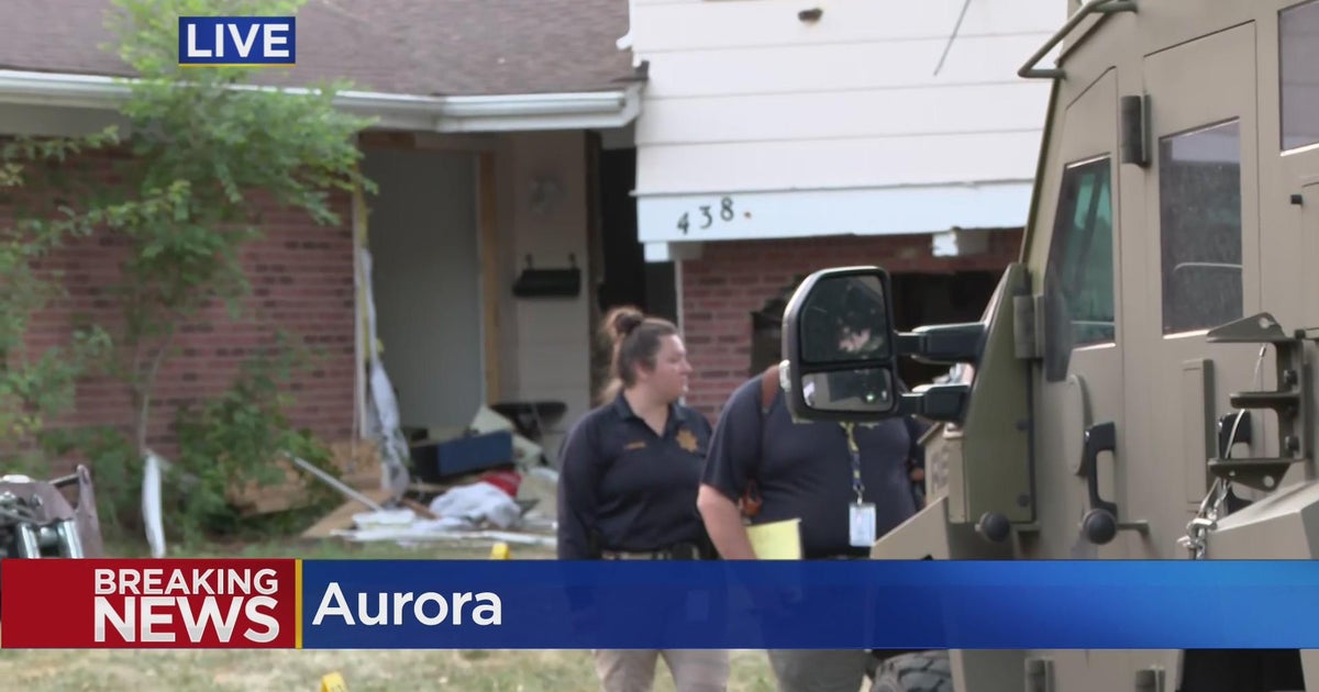 Aurora Police: Homicide suspect shot by police after 12-hour response ...