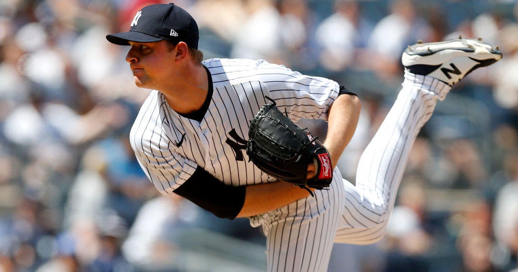 Yankees reliever King out for season with fractured elbow following ...