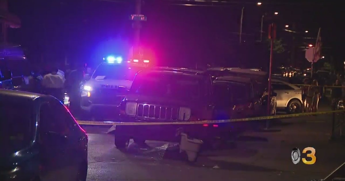 Man Fatally Shot In Kensington, Police Say 2nd Victim Walked Into ...