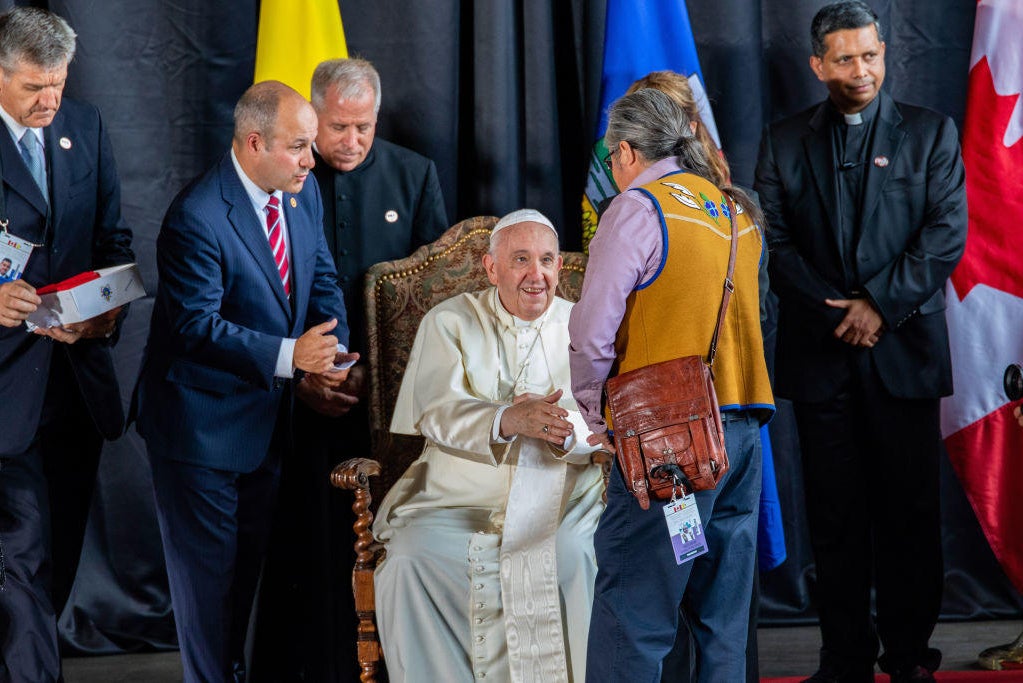 Pope apologizes for "catastrophic" school abuses in Canada - CBS News