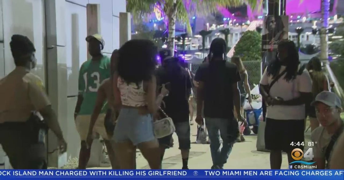 Fans braved heat, big crowds for Rolling Loud in Miami Gardens