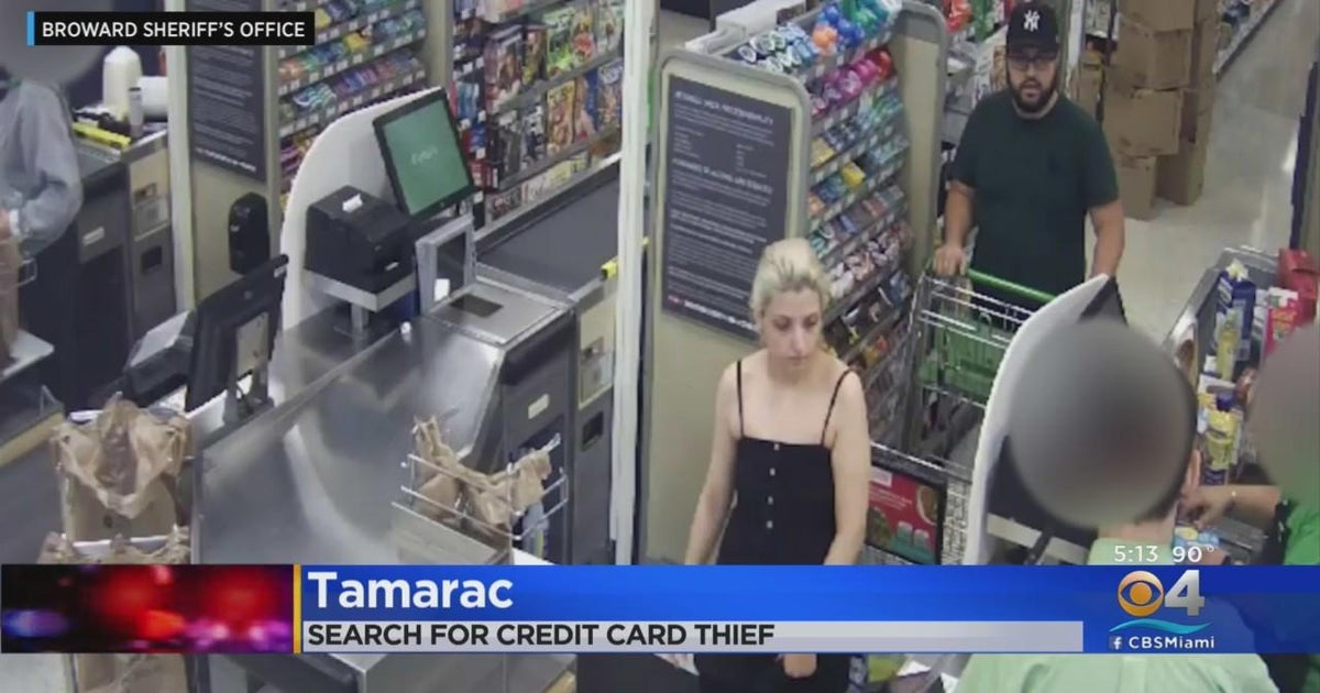 Man caught on cam using forgotten credit card to pay for groceries at Tamarac Publix store