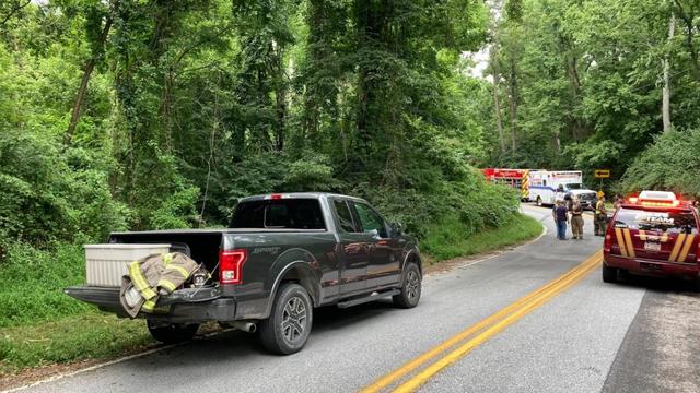 3 children, woman killed in Pennsylvania farm tractor crash 
