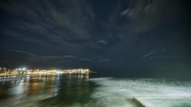 Meteor Showers Seen Over Sydney 
