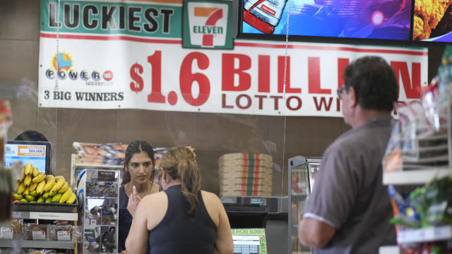 US-GAMING-LOTTERY-STORE 
