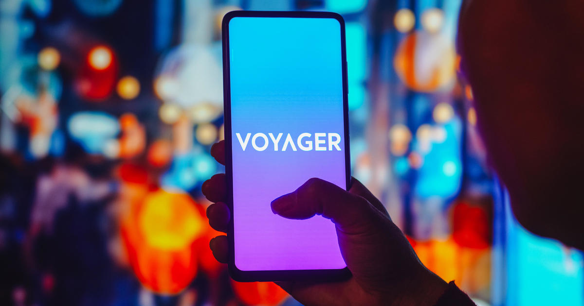 Feds tell crypto broker Voyager to stop claiming it's FDIC insured — because it's not