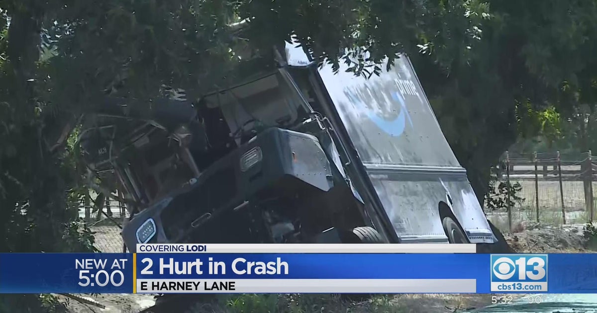 2 in critical condition after crash near Lodi