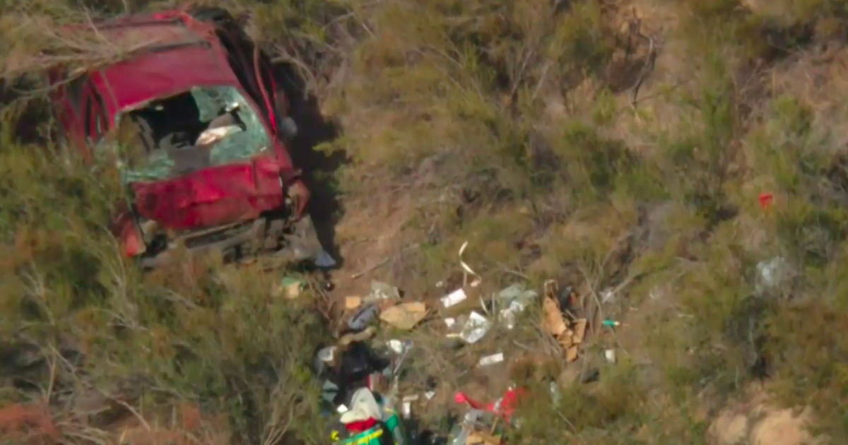 Man dies after car crashes 50 feet down cliff in Chatsworth Reservoir