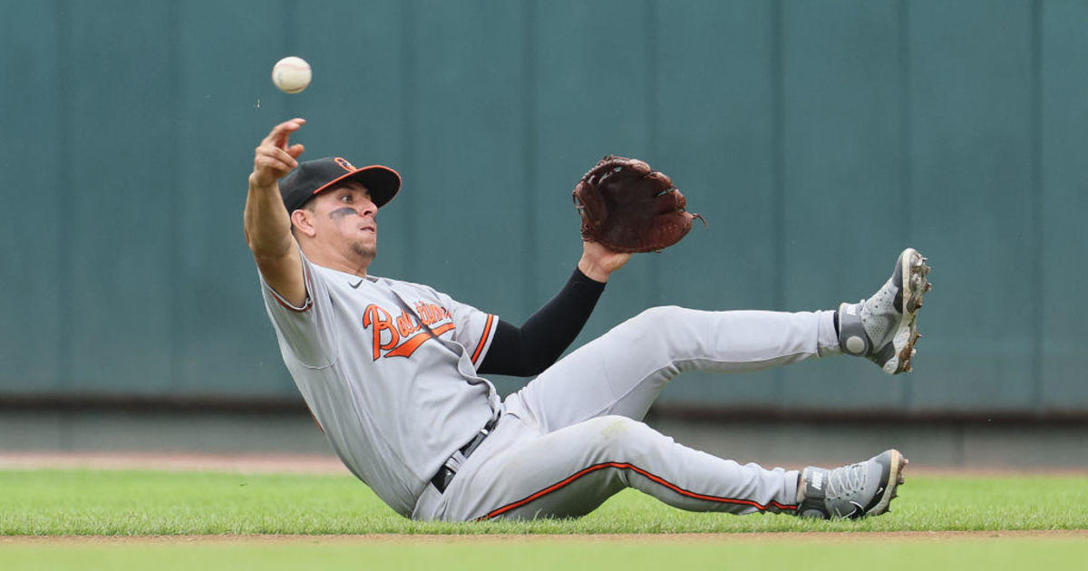 Drury's 20th homer gives Red 3-2 win over Os, winning July