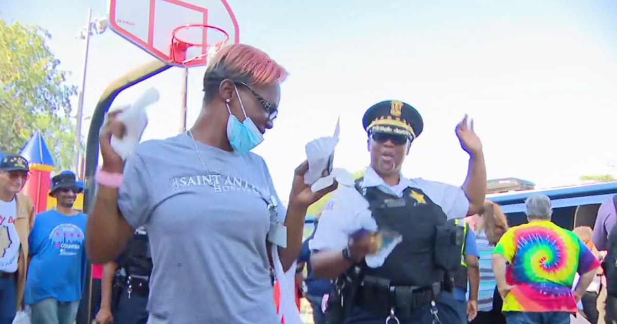 National Night Out bridges gaps to bring neighbors and police together