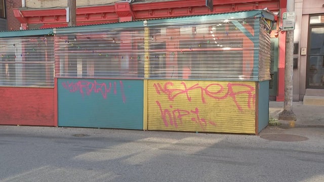 2nd-st-graffiti.jpg 