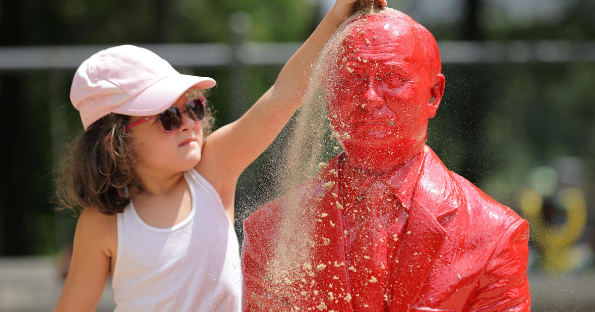 Statue of Russian President Vladimir Putin appears in New York City playground