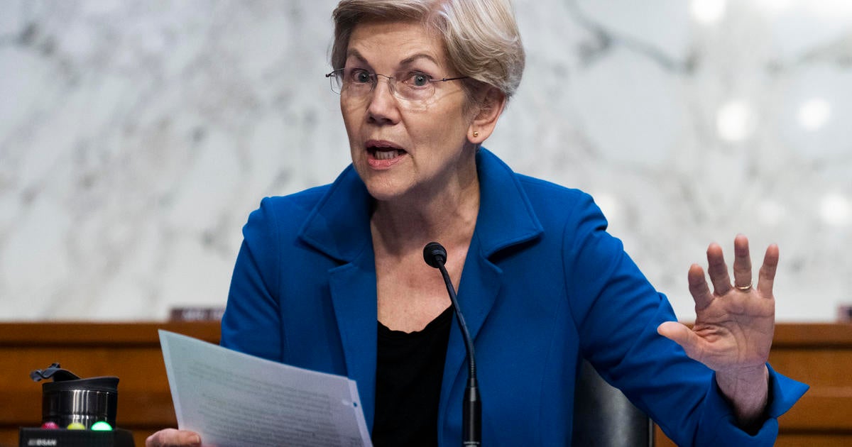 Elizabeth Warren wants to let people erase student debt by declaring bankruptcy