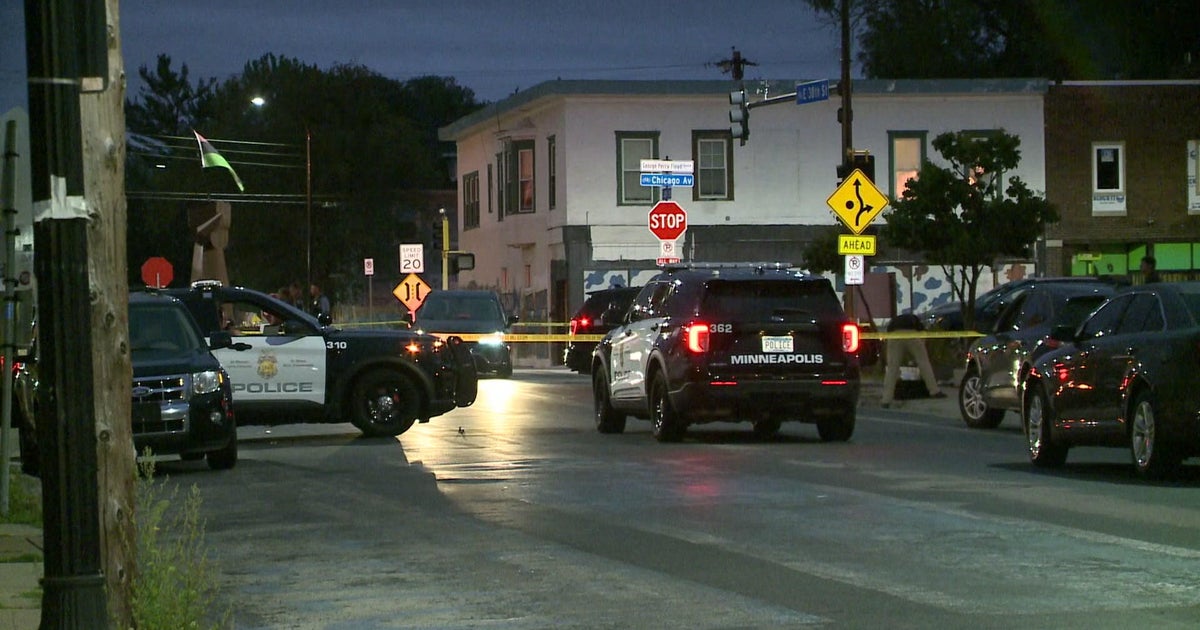 Man fatally shot near 38th and Chicago in Minneapolis