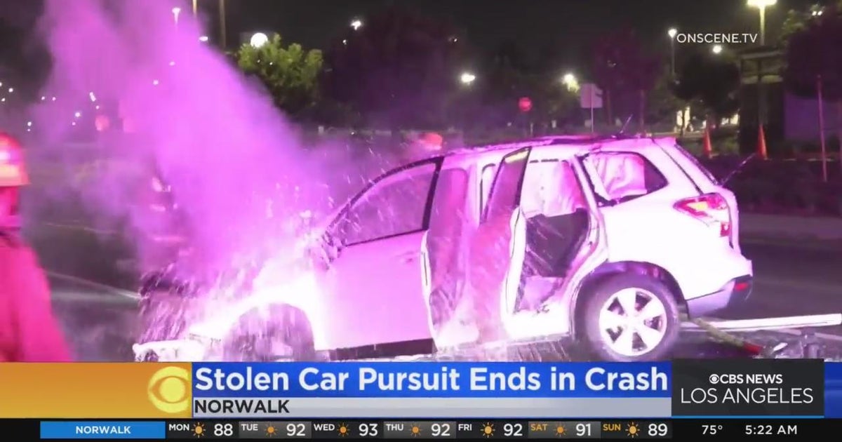 Stolen vehicle pursuit ends in crash in Norwalk - CBS Los Angeles