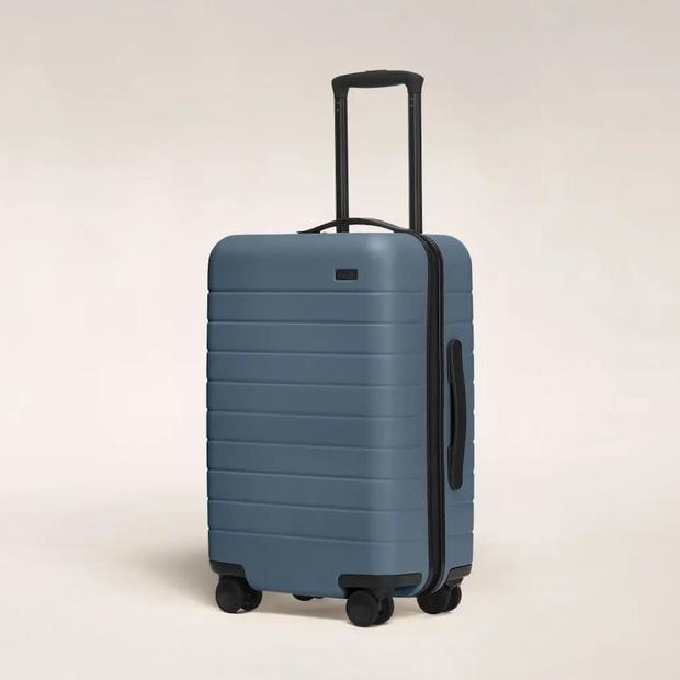 Away carry-on suitcase 