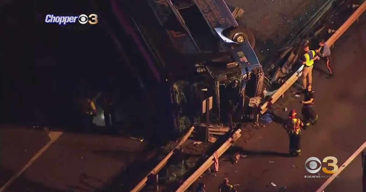 New Jersey Turnpike Megabus crash kills 2 people CBS Philadelphia