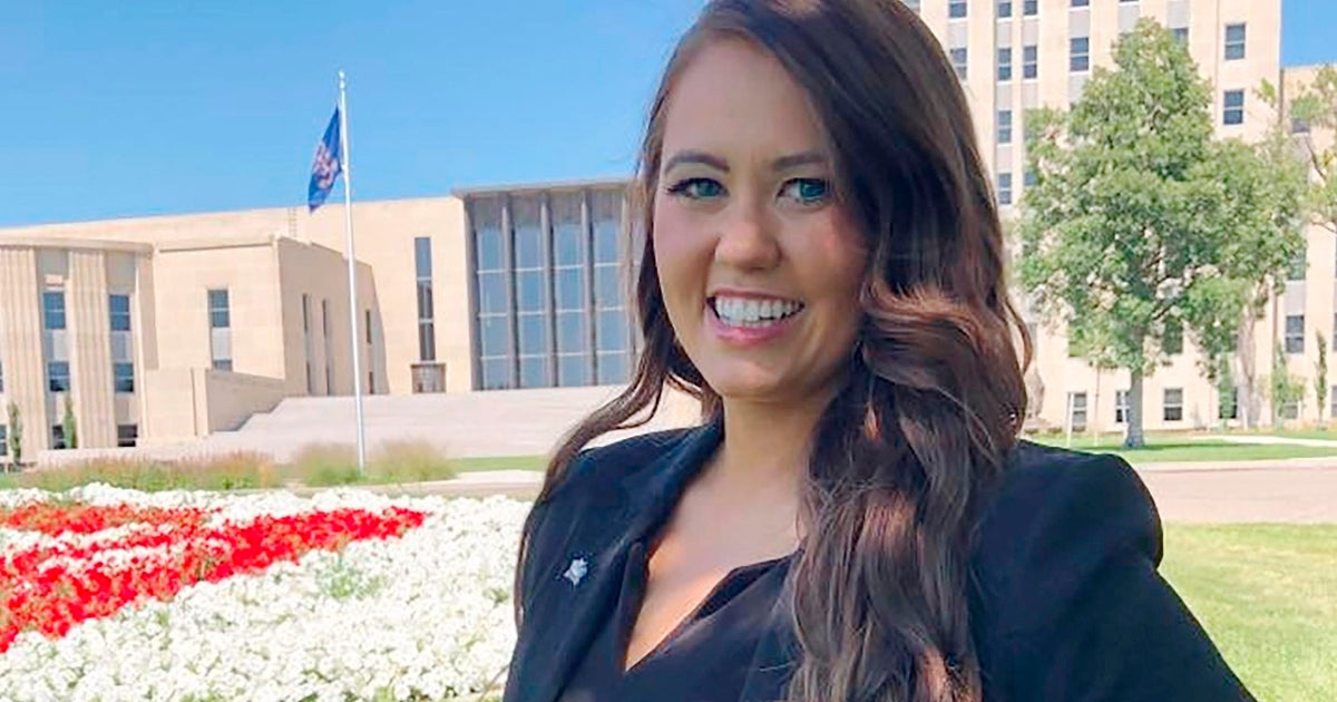 Ex-Miss America Cara Mund's entry pushes Dem candidate out of N.D. House race - Vimarsana News