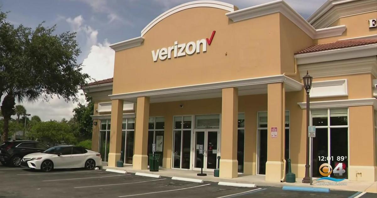 Verizon outage frustrates customers