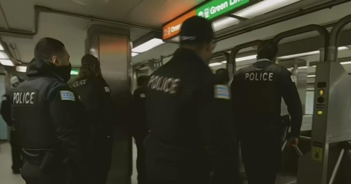 Plans underway to pay CPD officers extra to combat crime on CTA trains ...