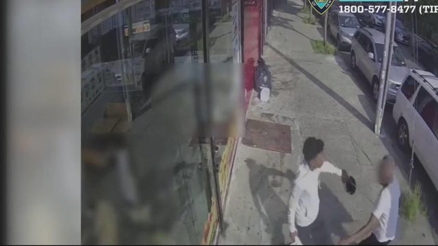 bronx-store-owner-robbed-concourse-village.jpg 