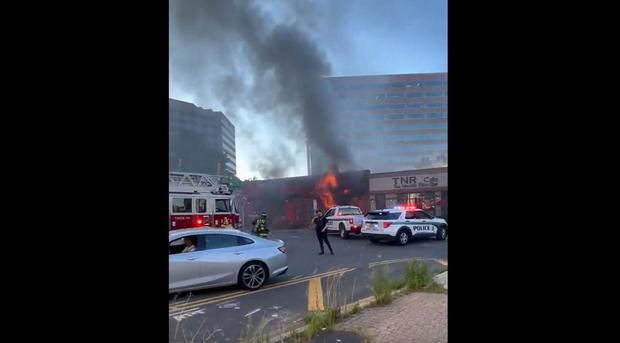 Vehicle slams into restaurant in Arlington, sparks fire 