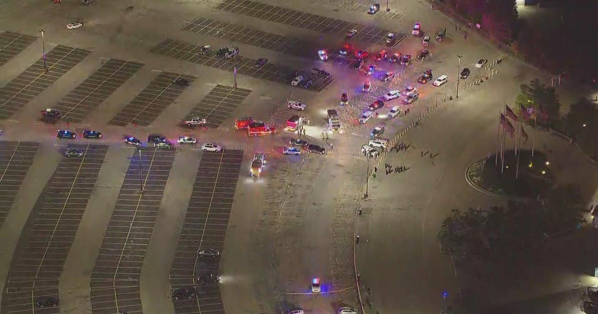 Gurnee Police take lead in Six Flags shooting investigation CBS Chicago