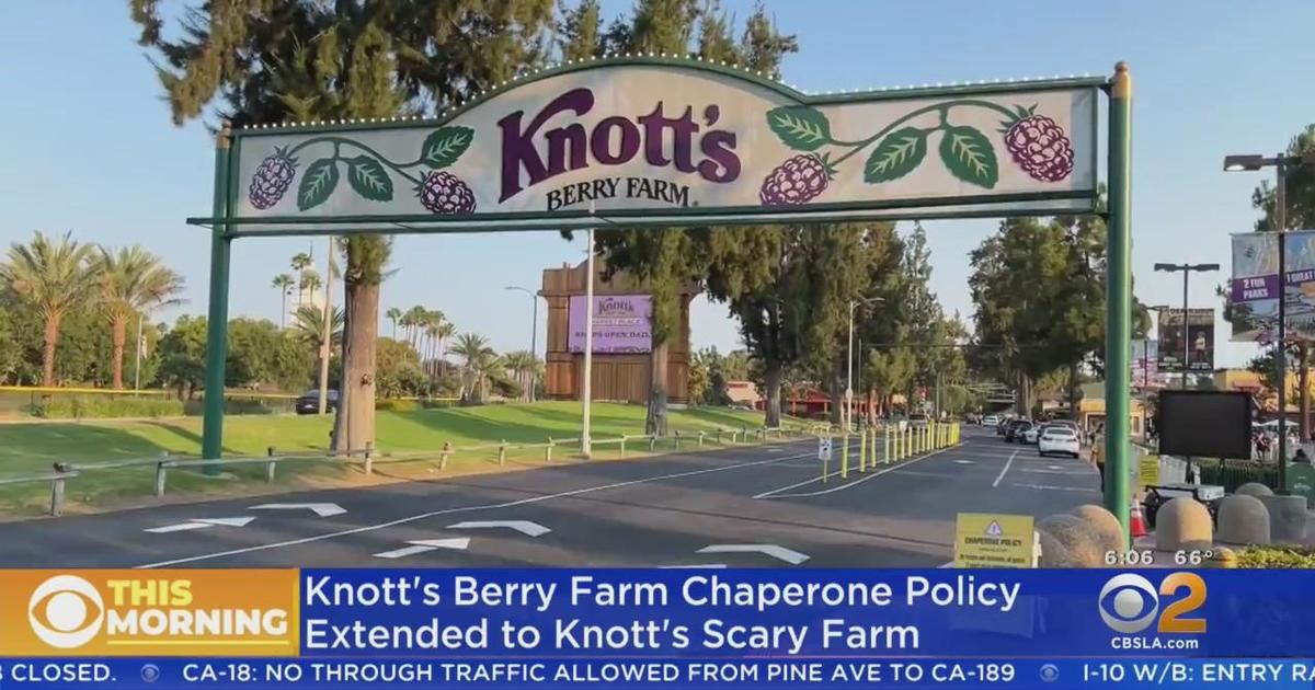 Chaperone policy extended to Knott's Scary Farm CBS Los Angeles