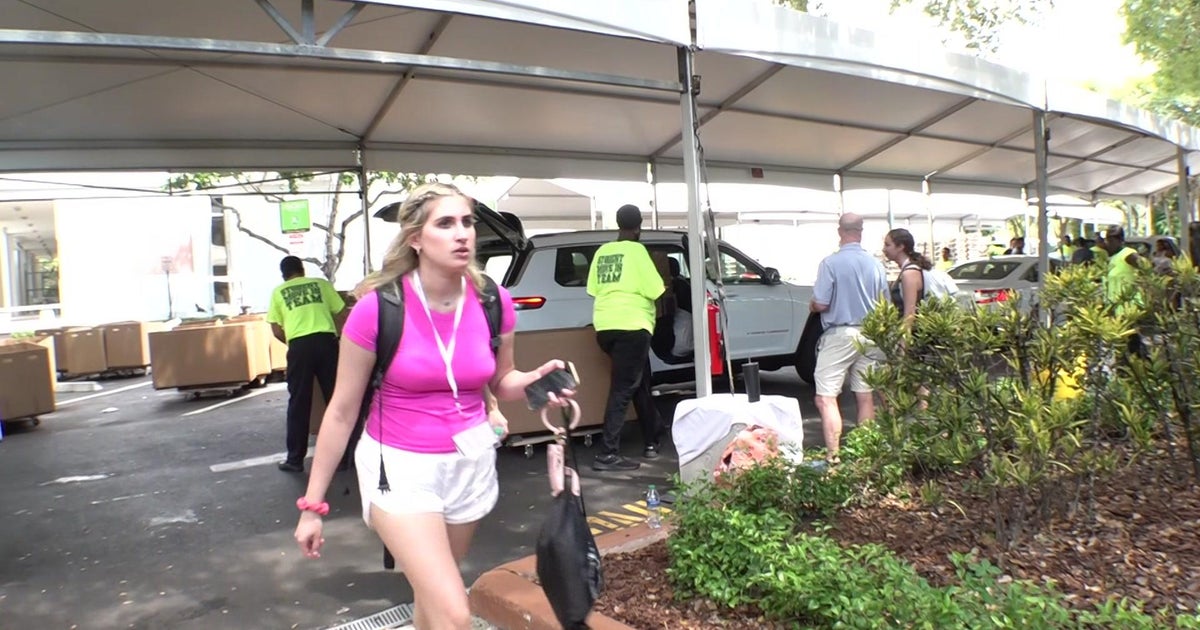 Tuesday marked time-honored tradition of move-in day at UM, FMU