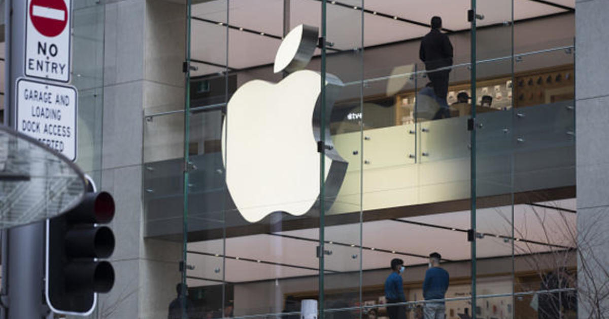 Apple warns of security vulnerability in iPhones, iPads, Macs